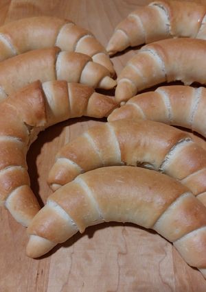 Villámgyors tejes kifli 😊 recept fotója