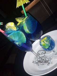 A picture of Electric lemonade in a modernized way.