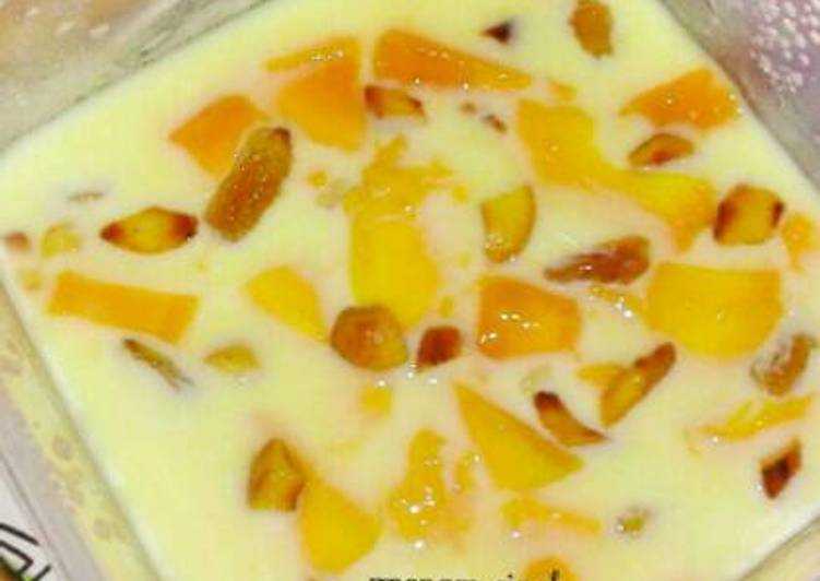 Step-by-Step Guide to Make Homemade Nutty mango custard