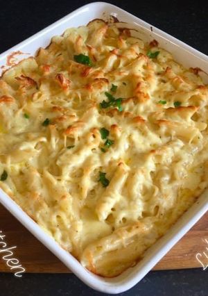 A picture of Macaroni Cheese:.