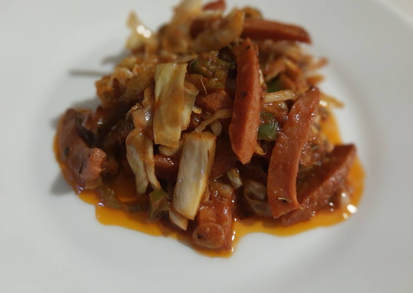 Salchichas con Col y pimiento
