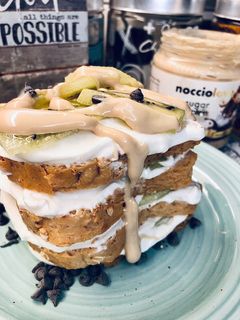 Foto di Fettamisù noccioloso con kiwi