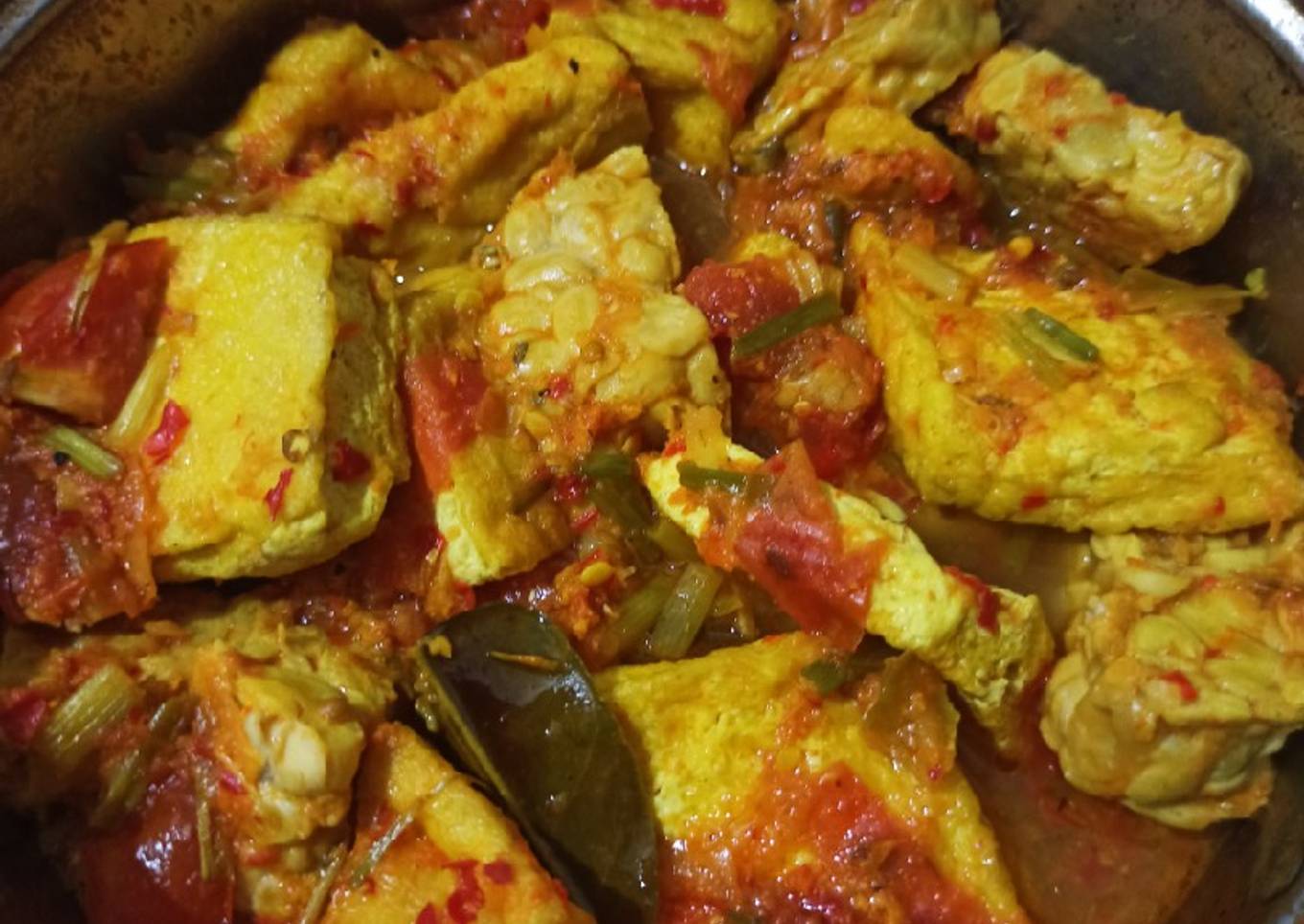 Botok Tahu Tempe Campur - campur