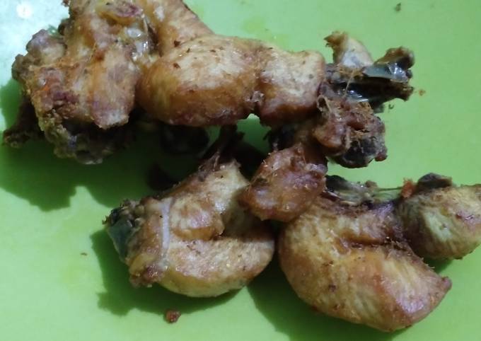 Ayam Goreng Bumbu Kunir