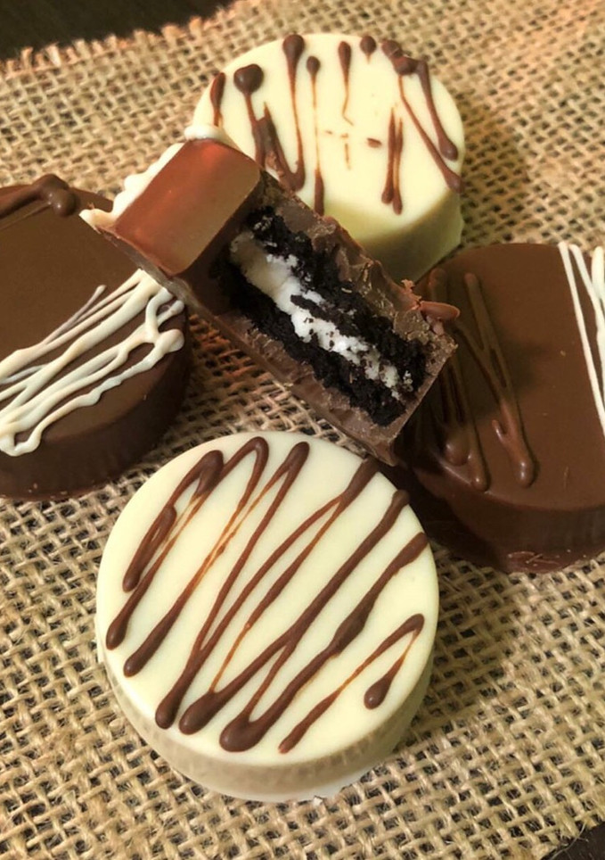 Una foto de Oreos bañadas 🫶🏻