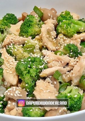 Foto resep Tumis Ayam Brokoli / Chicken Broccoli