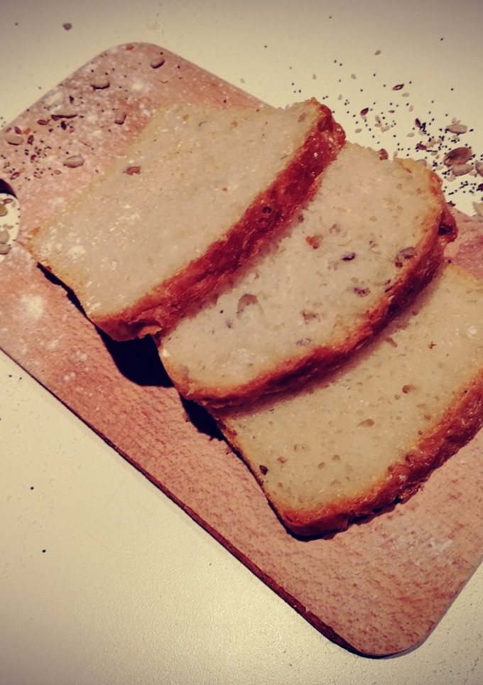 Una foto de Pan de molde con semillas