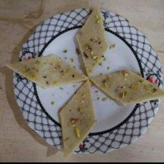 A picture of Kaju Katli.