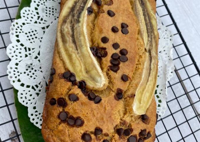 Easiest Way to Make Quick Whole wheat banana choco chips cake