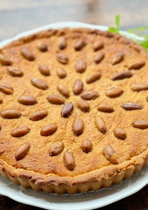 A picture of Peanut Butter Tart.
