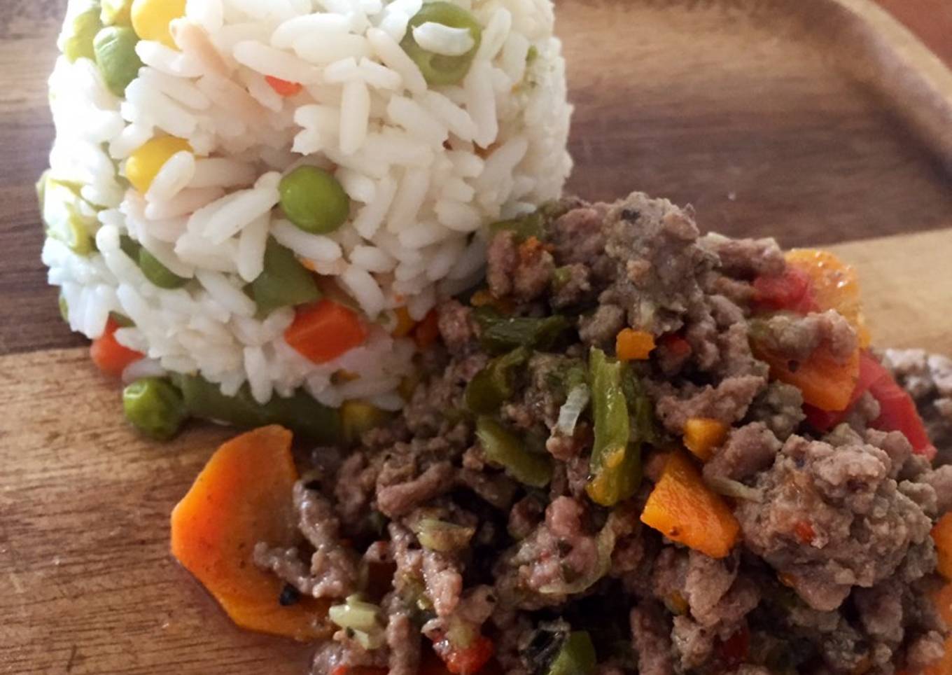Arroz primaveral con carne🍛