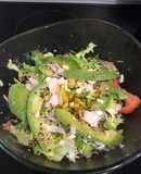 Poke fácil con salmón y boquerón vinagre