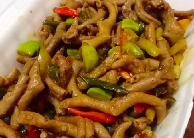 Sambel goreng usus pete lombok ijo