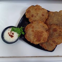 A picture of Raw Banana Puri.