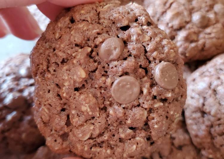 Recipe of Quick Chocolate oatmeal cookies