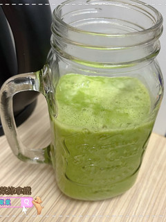 菠菜綠拿鐵 的食譜成品照片