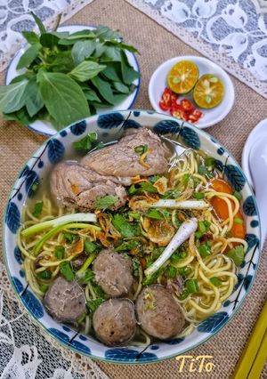 Hình của món Mì giò bò viên.