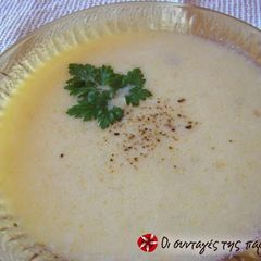A picture of A flavoursome, traditional, chicken soup.