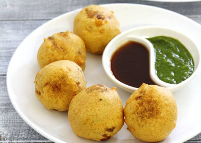 Potato vada