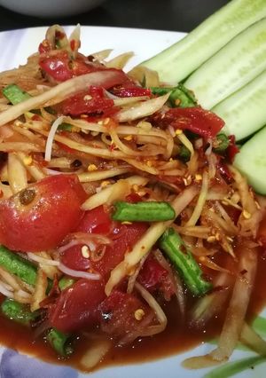 A picture of Spicy Papaya Salad with Fermented Fish Sauce.