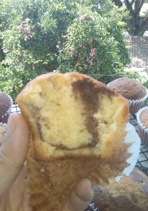 Una foto de Cupcakes marmolados
