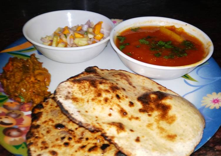 Recipe of Award-winning Lauki Roti(tandoori) with aloo tamatar, karela and salad