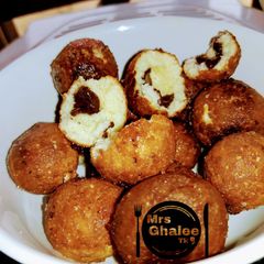 A picture of Stuffed milkballs.