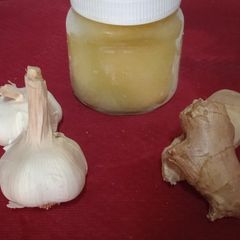 Ginger garlic paste A picture of Ginger garlic paste.