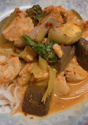 รูปของ ขนมจีนแกงไก่