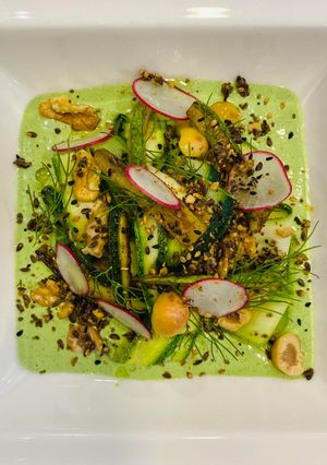 A picture of Summer Green Salad.