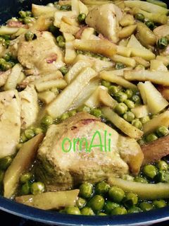 صورة لوصفة صينية الدجاج بالبزليا والبطاطا