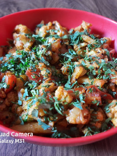 ફલાવર ખડા ભાજી(flower Khada Bhaji Recipe in Gujarati) રેસીપી મુખ્ય ફોટો