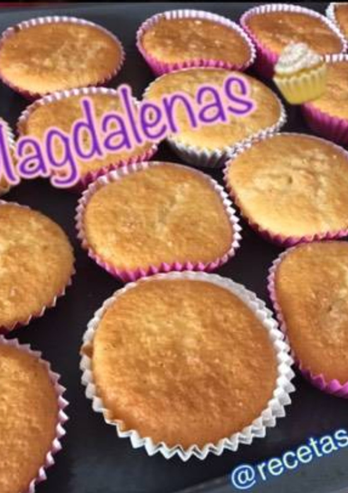Una foto de Magdalenas 🧁 con mambo
