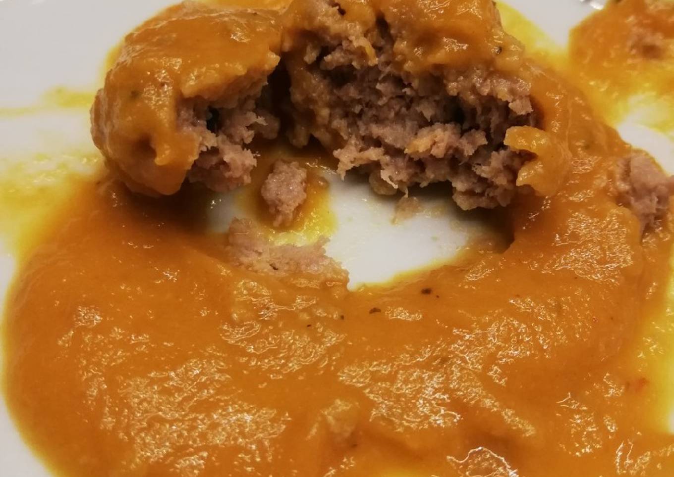 Albóndigas en salsa de verduras