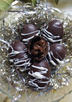 Una foto de Huevos de Pascua Mini Rellenos