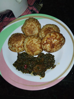 A picture of Masa and spinach soup.