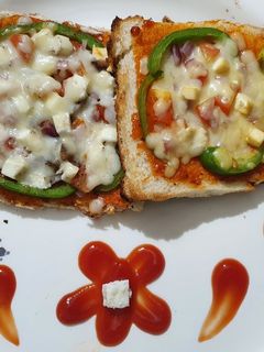 ચીઝ સેન્ડવિચ(Cheese Sandwich Recipe in Gujarati) રેસીપી મુખ્ય ફોટો