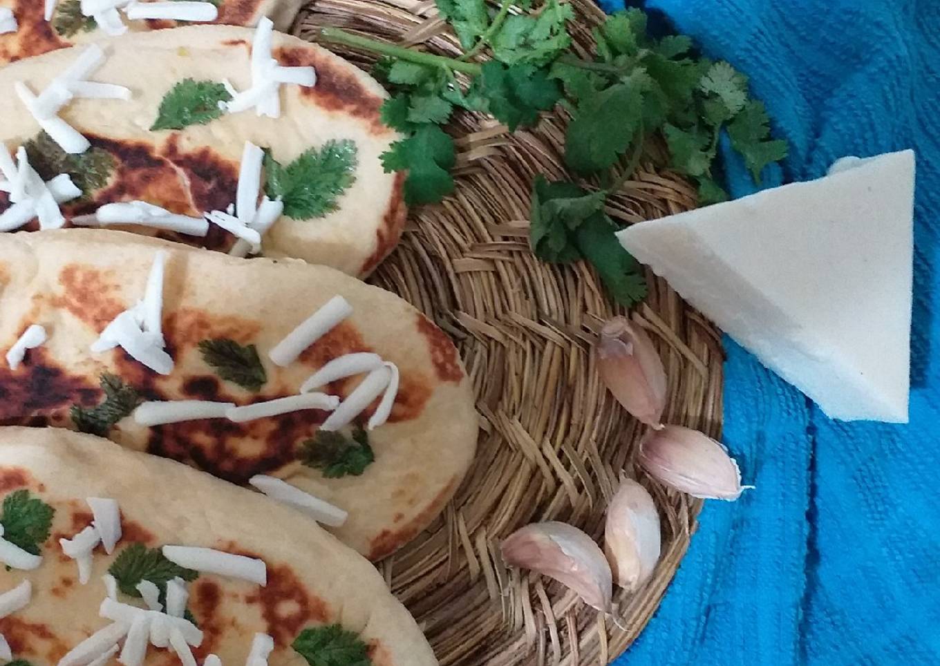 Pan Naan Hindú