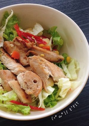 รูปของ สลัดอกไก่ย่าง