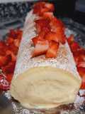 Swiss Roll Filled with Pastry Cream