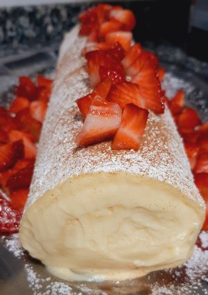 A picture of Swiss Roll Filled with Pastry Cream.