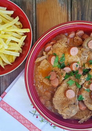 Foto de Costeletas de porco “à salsicheiro"