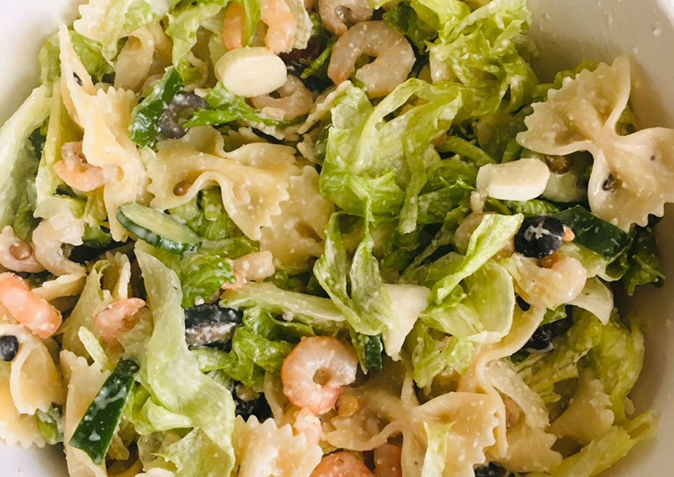 Caesar salad with shrimp