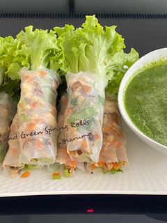 A picture of Chicken and Green Spring Rolls.