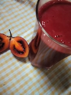 A picture of Tamarillo juice.
