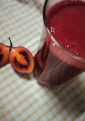 A picture of Tamarillo juice.