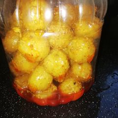 A picture of Amla pickle.