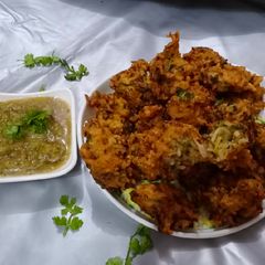 A picture of Noodles pakora.