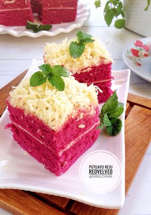 Foto resep Putu Ayu Keju (red velved)