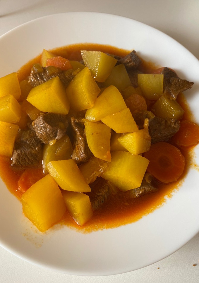 Una foto de Guiso de Ternera con patatas (Olla GM D)